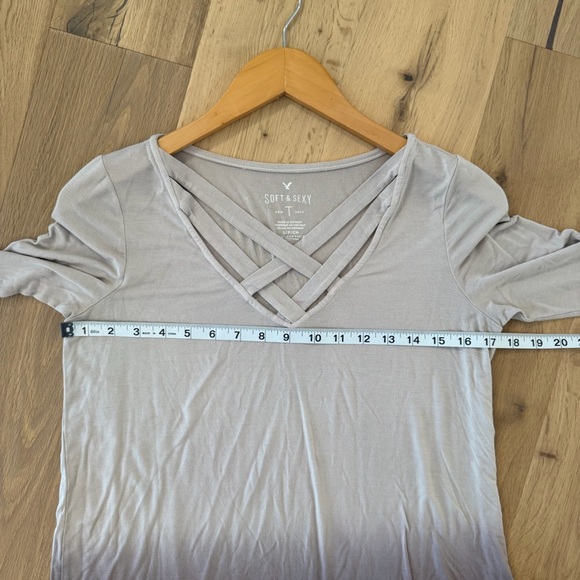 American Eagle Outfitters Ombré Top Size Small - Picture 4 of 6
